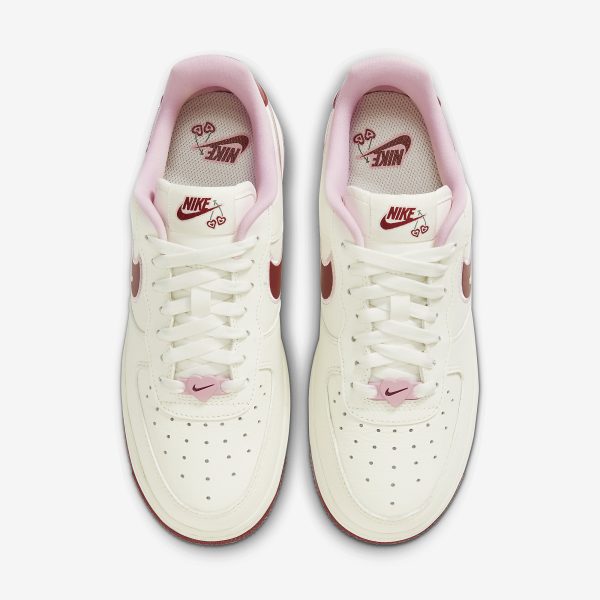 Air Force 1 Low Valentine's Day (2023) (Women's) - Image 4