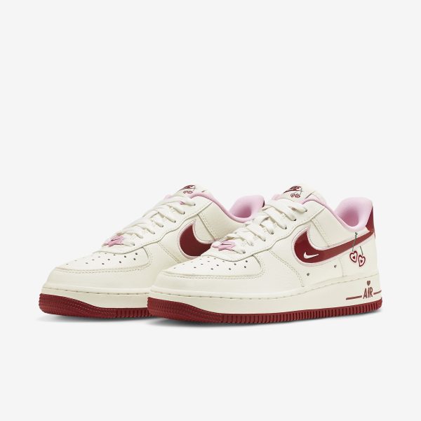 Air Force 1 Low Valentine's Day (2023) (Women's) - Image 5