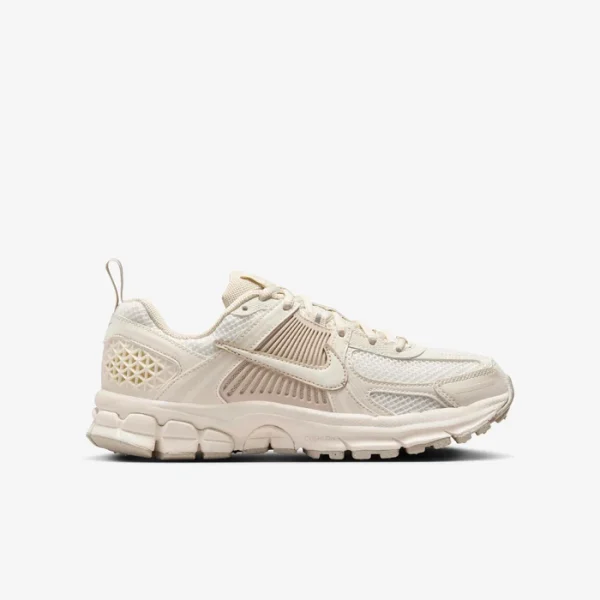 Nike Zoom Vomero 5 Biege - Image 3