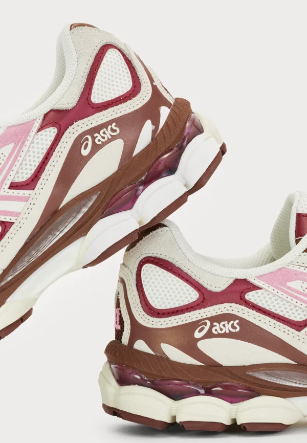 Asics Gel-NYC Dark Pink - Image 7