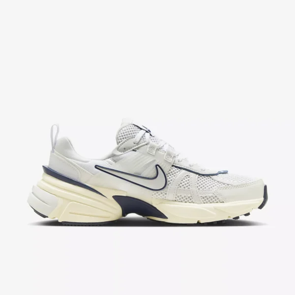Nike V2K Run White Midnight Black - Image 2