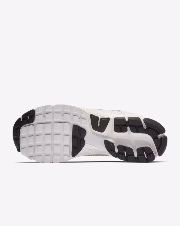 Nike Zoom Vomero 5 All White - Image 6