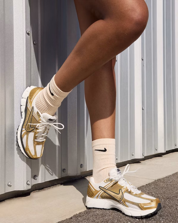 Nike Zoom Vomero 5 Metallic Gold - Image 2