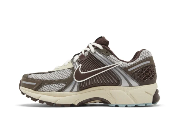 Nike Zoom Vomero 5 College Grey Cave Stone - Image 5