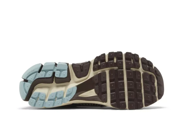 Nike Zoom Vomero 5 College Grey Cave Stone - Image 4
