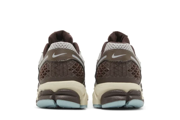 Nike Zoom Vomero 5 College Grey Cave Stone - Image 3