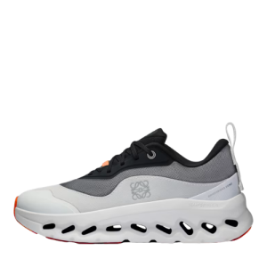 ON Cloudtilt LOEWE 2 Black White | Gum