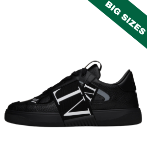 Valentino Garavani VL7N All Black