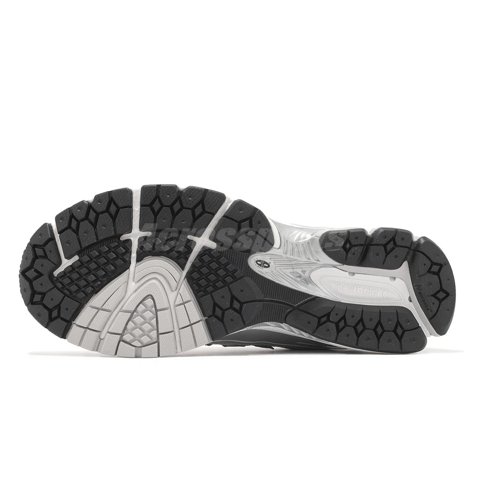 New Balance 1906R NB White Silver Metallic - Image 2